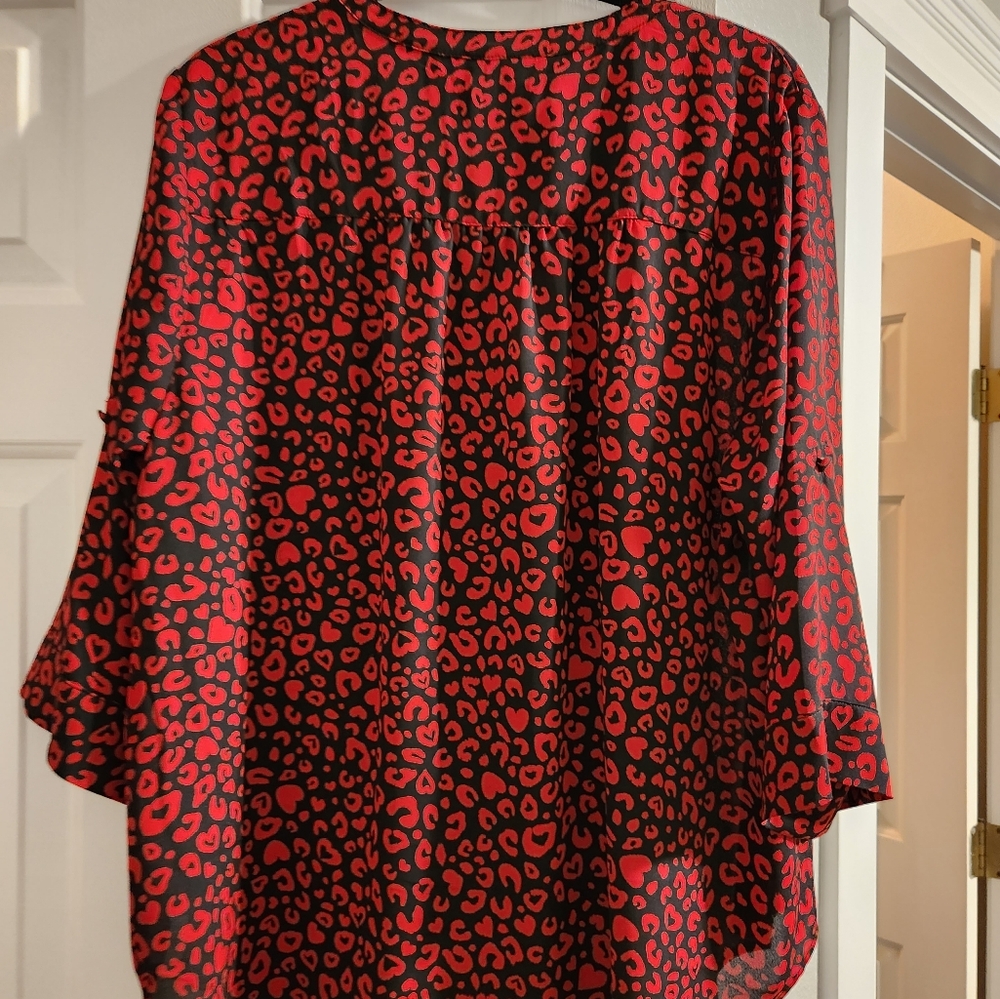 Blouses - Picture 4 of 14